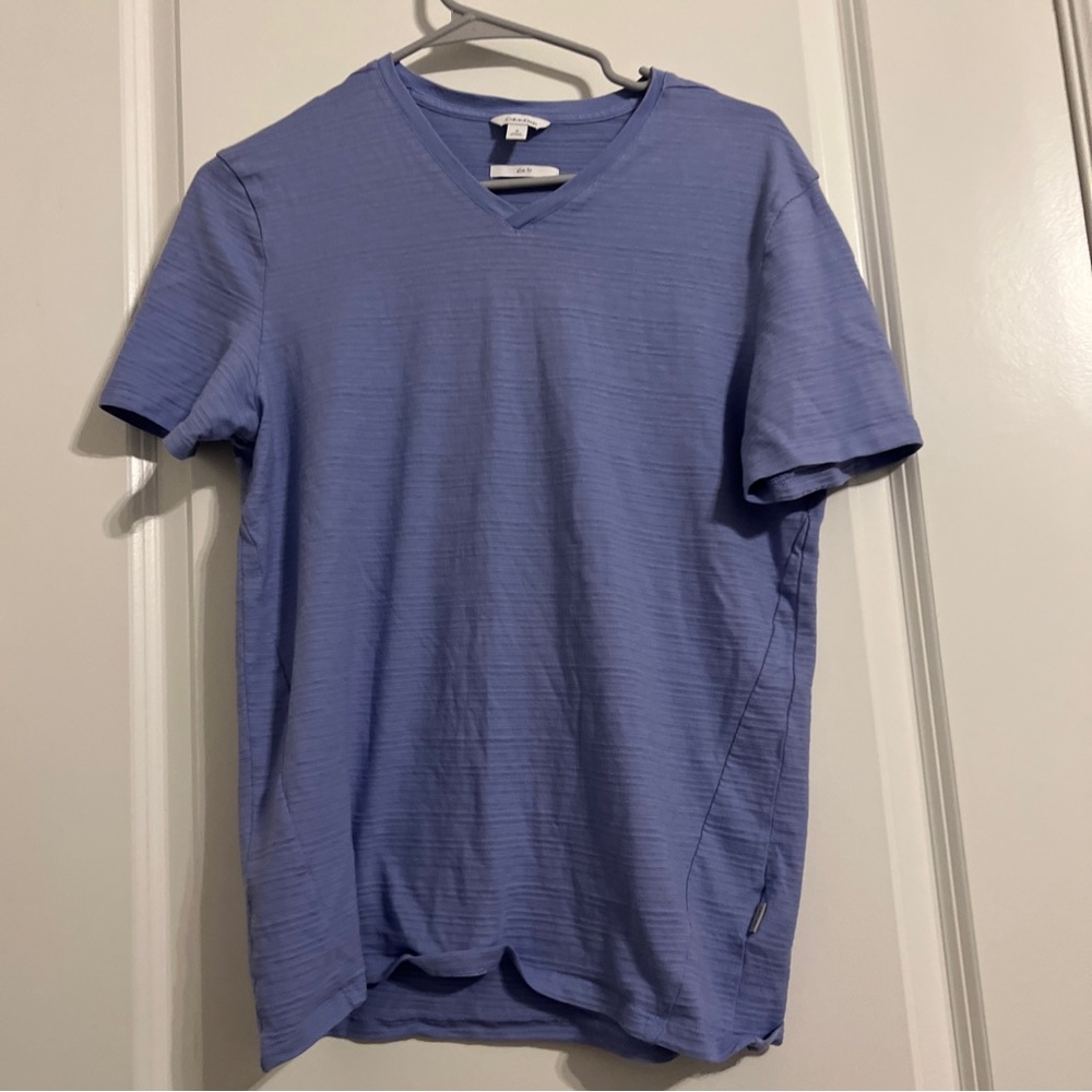 Calvin Kline V-Neck T-shirt  Slim Fit Corn Flower Blue Womens M 100% Cotton